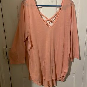 Cute Torrid peach colored top